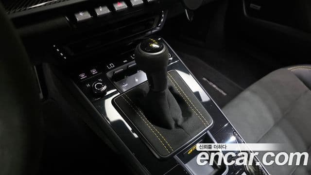 Porsche 911 2022 — Photo 5/20
