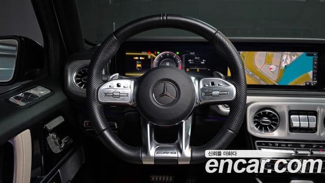 Mercedes-Benz G-Class 2021 — Photo 16/36