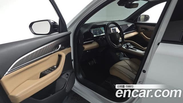 Renault Samsung Grand Koleos 2025 — Photo 16/34