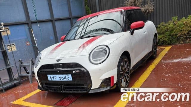 Mini Cooper Electric 2025 — Photo 4/6