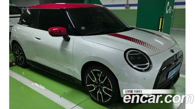 Mini Cooper Electric 2025 — Photo 5/6