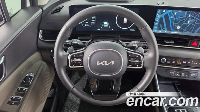 Kia Carnival 2024 — Фото 13/20