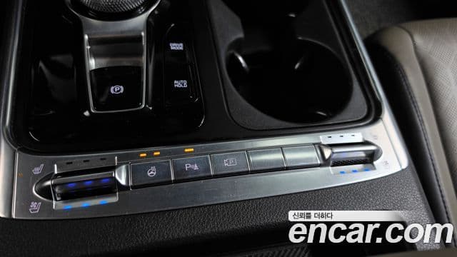 Kia Carnival 2024 — Фото 20/20