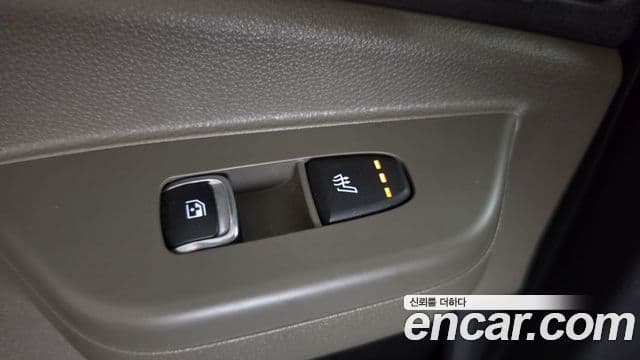 Kia Carnival 2024 — Photo 29/35
