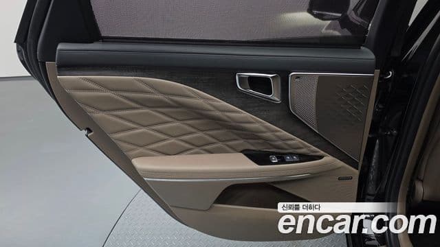 Kia K8 2022 — Şəkil 33/40