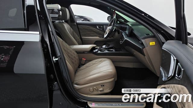 Kia K8 2022 — Şəkil 9/40