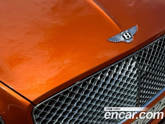 Bentley Continental GT 2018 — Фото 18/20