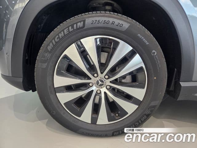 Mercedes-Benz GLE-Class 2025 — Photo 14/19