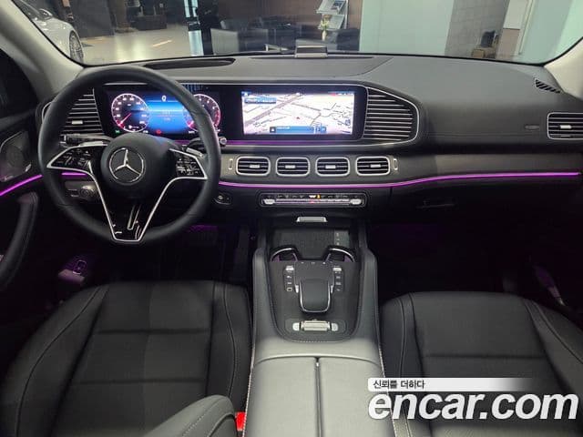 Mercedes-Benz GLE-Class 2025 — Photo 15/19