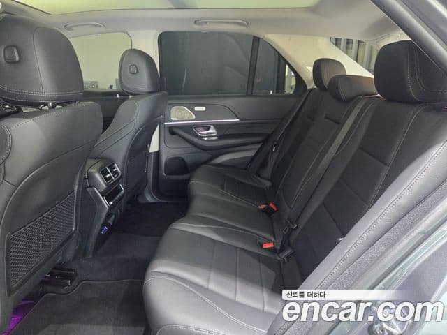Mercedes-Benz GLE-Class 2025 — Photo 4/19
