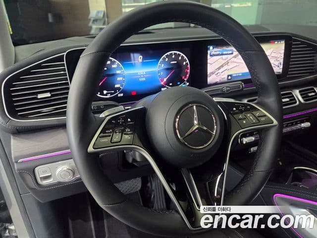 Mercedes-Benz GLE-Class 2025 — Photo 6/19