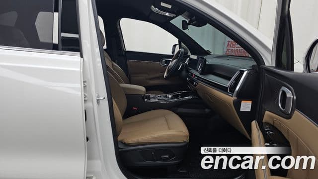 Kia Sorento 2024 — Фото 11/20