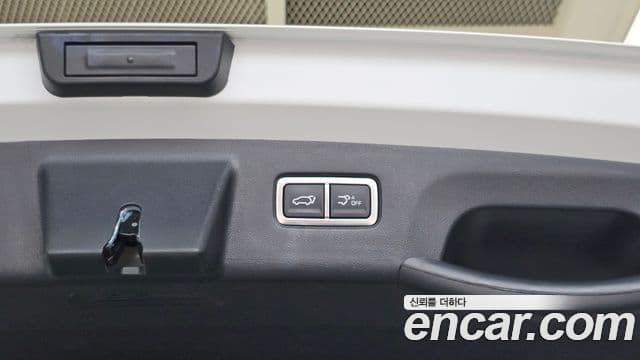 Kia Sorento 2024 — Photo 16/35