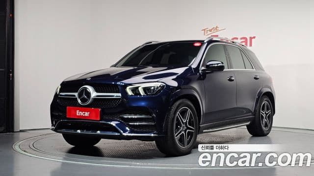 Mercedes-Benz GLE-Class 2021 — Şəkil 7/32