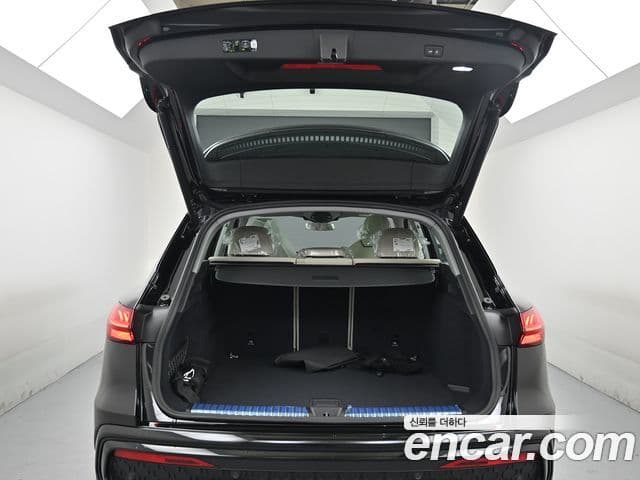 Audi Q5 2025 — Photo 4/20