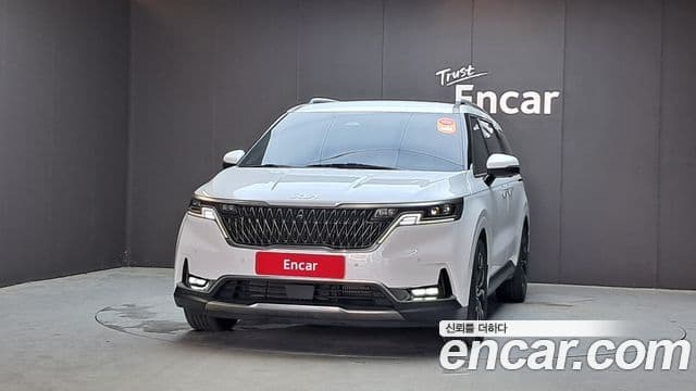 Kia Carnival 2023 — Фото 3/20