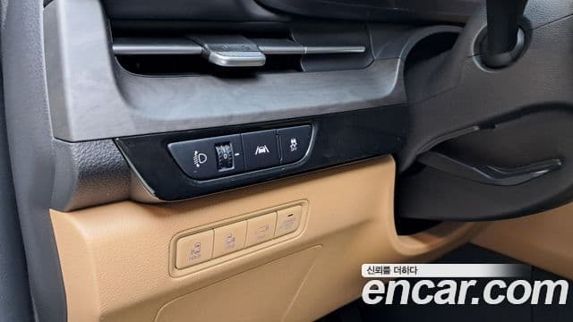 Kia Carnival 2023 — Фото 14/20