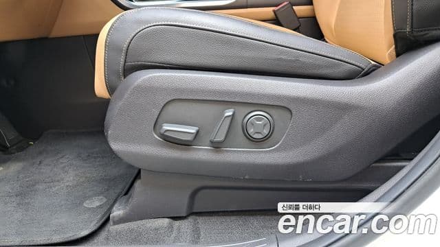 Kia Carnival 2023 — Şəkil 9/36