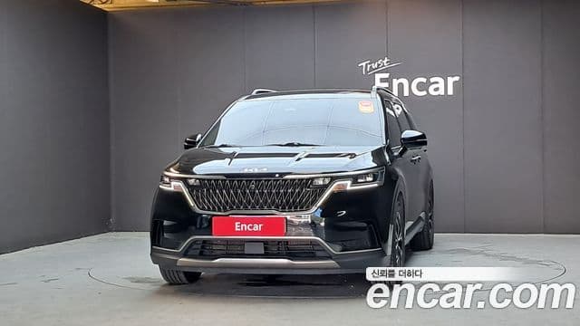 Kia Carnival 2022 — Фото 3/20