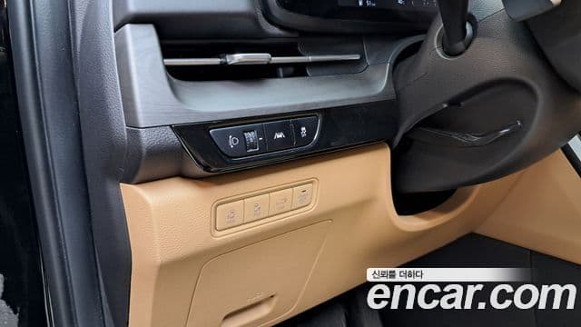 Kia Carnival 2022 — Фото 15/20