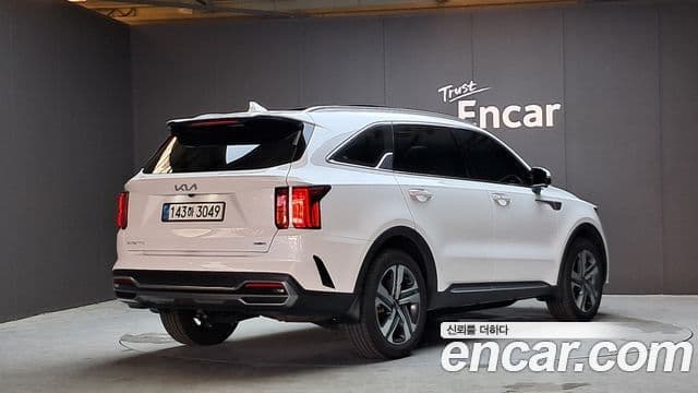 Kia Sorento 2022 — Фото 2/20