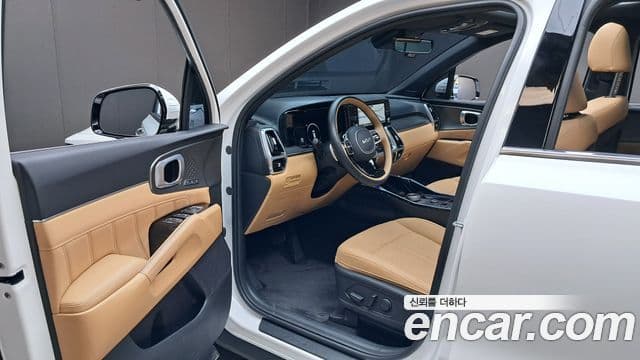 Kia Sorento 2022 — Фото 10/20