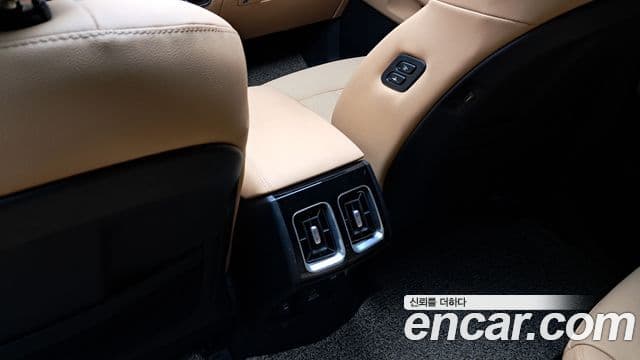Kia Sorento 2022 — Фото 19/20