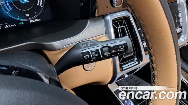Kia Sorento 2022 — ფოტო 23/37