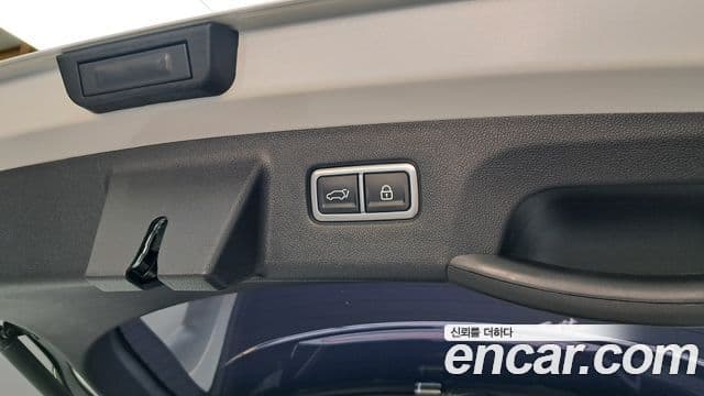 Kia Sorento 2022 — ფოტო 13/37