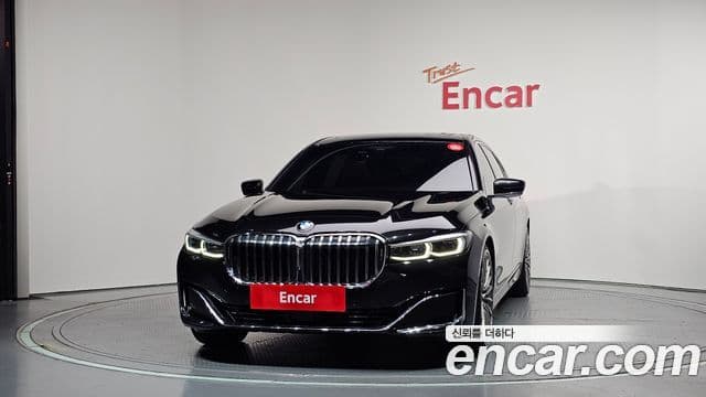 BMW 7 Series 2020 — ფოტო 13/20
