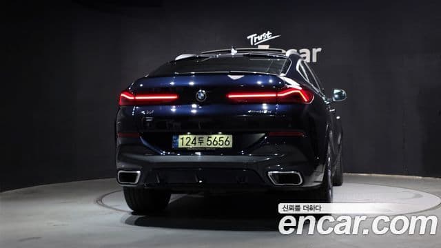 BMW X6 2022 — Şəkil 8/34