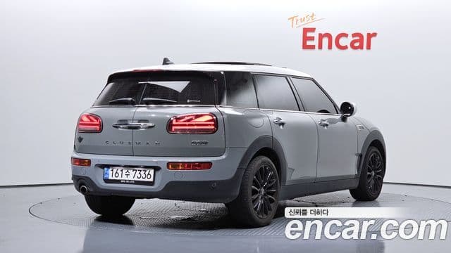 Mini Cooper Clubman 2022 — ფოტო 5/20