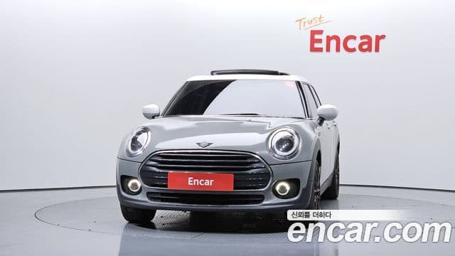 Mini Cooper Clubman 2022 — ფოტო 13/20