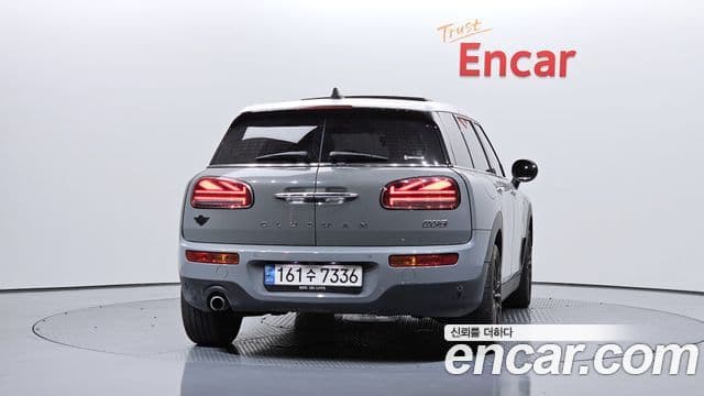 Mini Cooper Clubman 2022 — ფოტო 14/20
