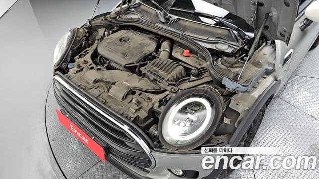 Mini Cooper Clubman 2022 — ფოტო 9/20