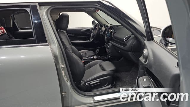 Mini Cooper Clubman 2022 — ფოტო 1/20