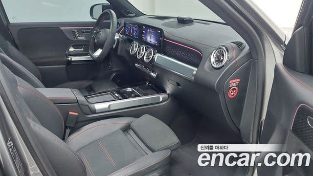 Mercedes-Benz EQB 2025 — ფოტო 7/18