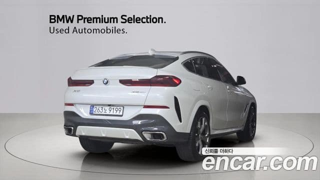 BMW X6 2023 — Photo 11/20