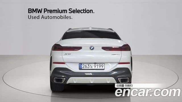 BMW X6 2023 — Photo 9/20