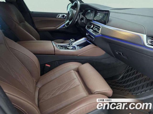 BMW X6 2023 — Photo 16/20