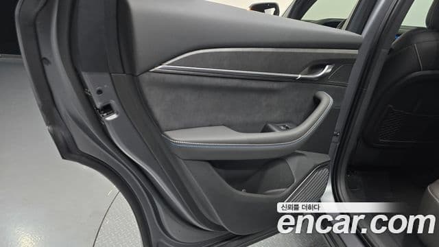 Renault Samsung Grand Koleos 2025 — Şəkil 28/31