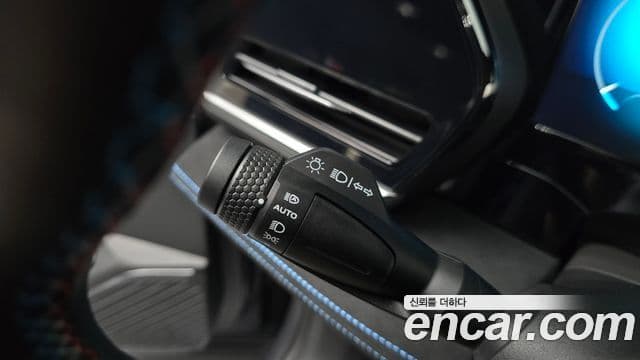 Renault Samsung Grand Koleos 2025 — Şəkil 29/31
