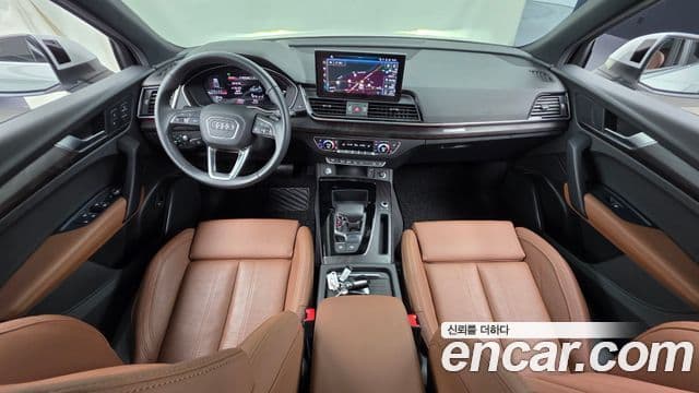 Audi Q5 2023 — Photo 30/34
