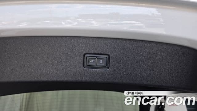 Audi Q5 2023 — Photo 33/34