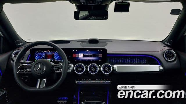 Mercedes-Benz EQB 2025 — ფოტო 10/18
