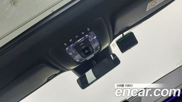 Mercedes-Benz EQB 2025 — ფოტო 3/18