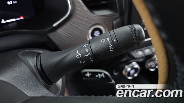Renault Samsung Arkana 2025 — ფოტო 10/38