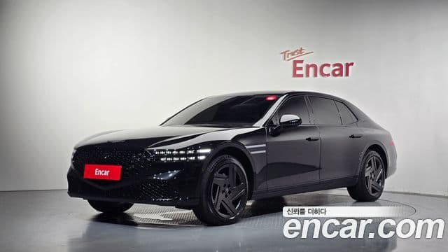 Genesis G90 2025 — Photo 1/40