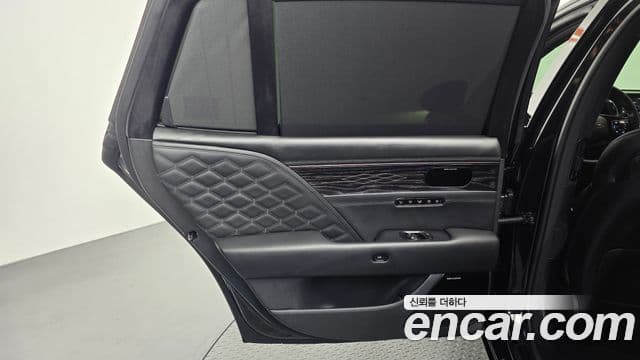 Genesis G90 2025 — Photo 3/40