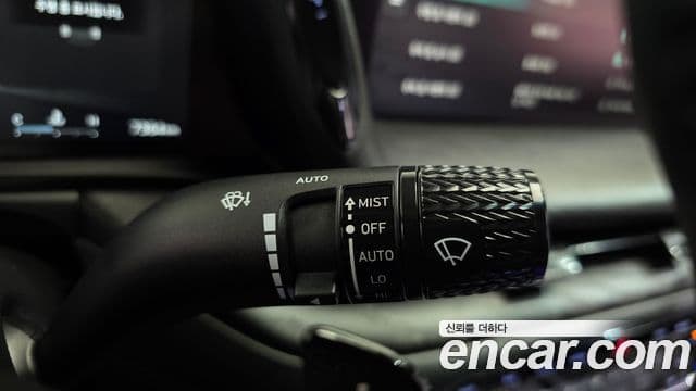 Genesis G90 2025 — Photo 25/40